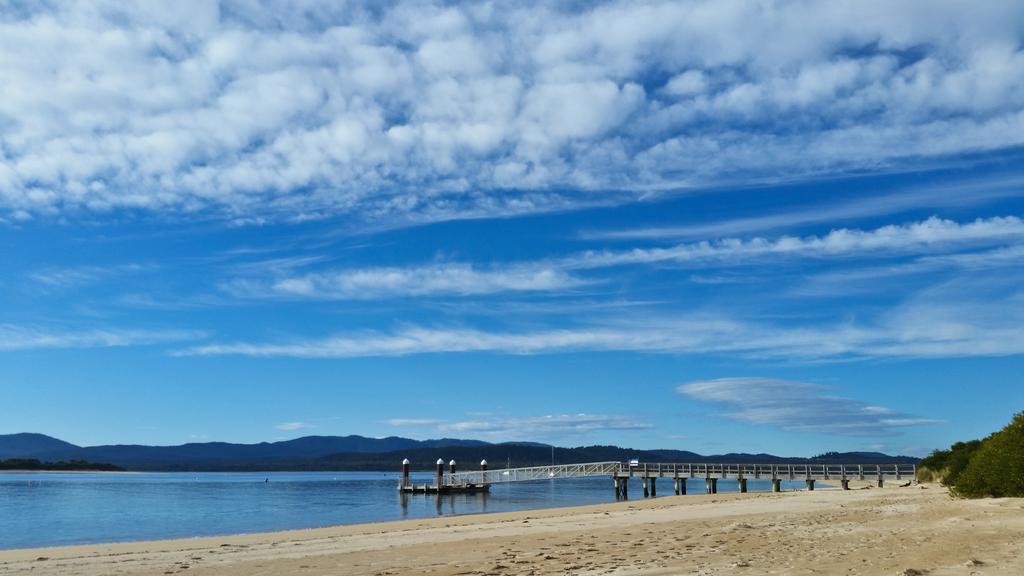 Pearl Hawley Beach Порт-Сорелл Экстерьер фото
